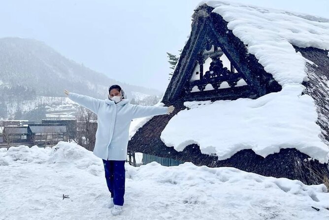1 Day Private Charter Tour to Shirakawa-go & Takayama - Pickup, ride comfort, and how the 8-hour day typically feels