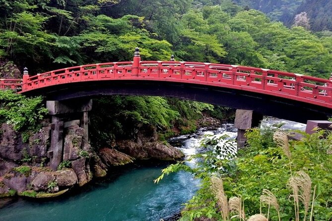 1- Day Private Tour to Nikko Tochigi With English Speaking Driver - Nikko first stop: Tokugawa Ieyasu and the shrine-temple atmosphere