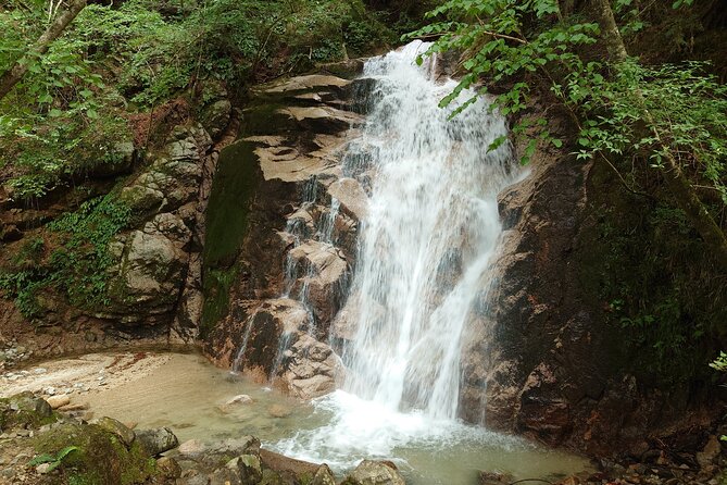 1-Day Tour from Matsumoto: Walk the Nakasendo Trail - Start in Tsumago-juku: post office, old buildings, and the road’s human story