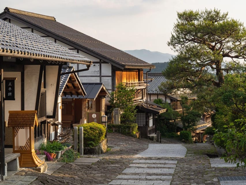 1-Day Tour from Nagoya: Hiking the Historic Nakasendo Trail - Magome-juku: free time for snacks, crafts, and valley views