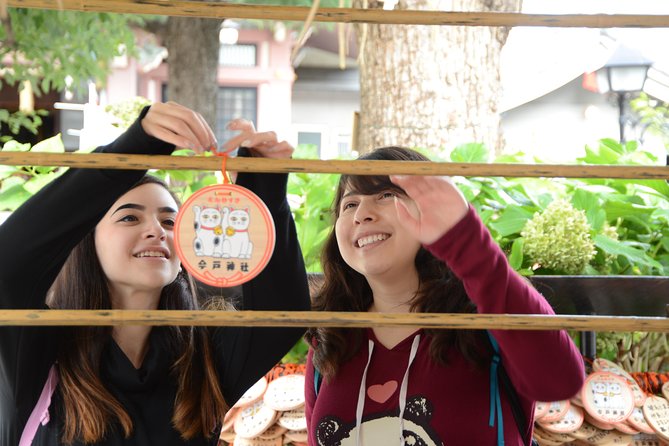 2.5 Hour-Guided Cycle Tour in the Central Tokyo - Food on the route: street snacks you can actually use