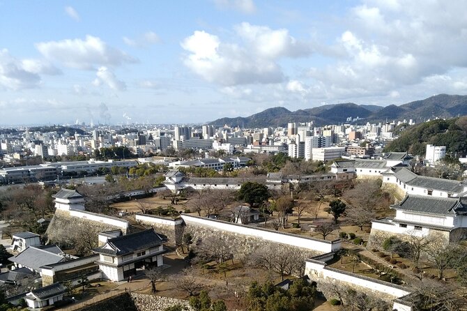 2.5 Hour Private History and Culture Tour in Himeji Castle - Panoramic photo spots from the top floors