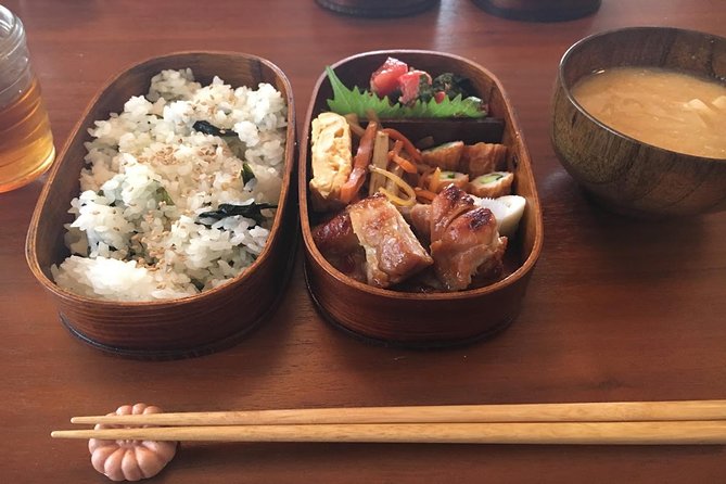 Enjoy a Japanese Cooking Class With a Humorous Local Satoru in His Tokyo Home - Accessibility Details