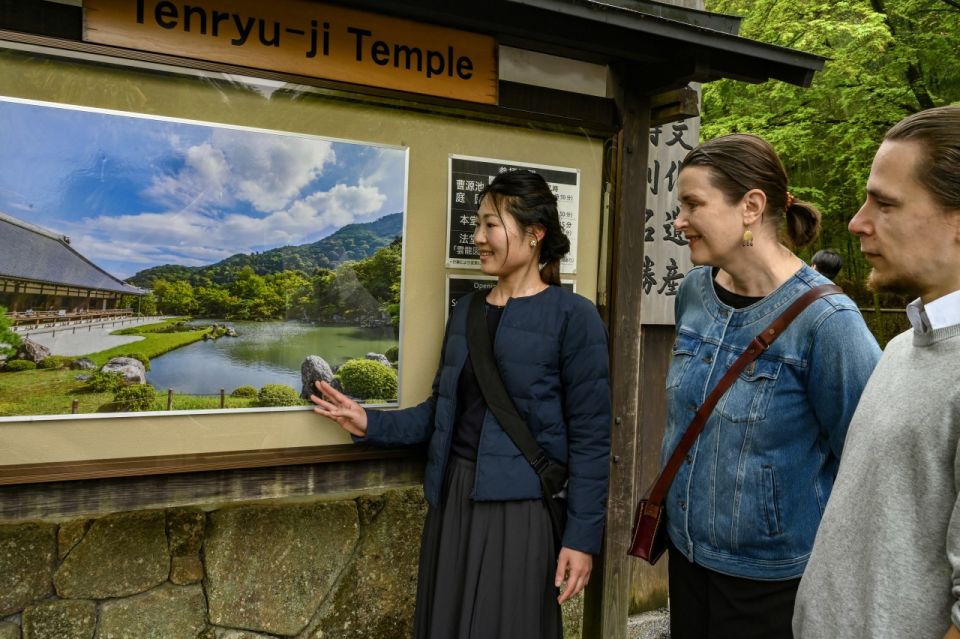 Arashiyama: Bamboo Grove and Temple Tour - Review Summary