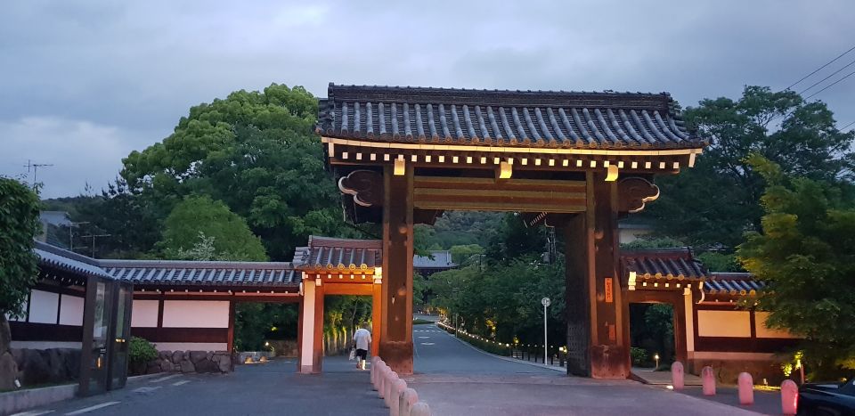 Kyoto: All-Inclusive 3-Hour Food and Culture Tour in Gion - Meeting Point and Logistics