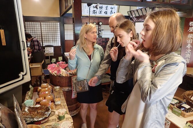 Food and Culture Walk in Takayama - Gastronomic Wonders of Takayama