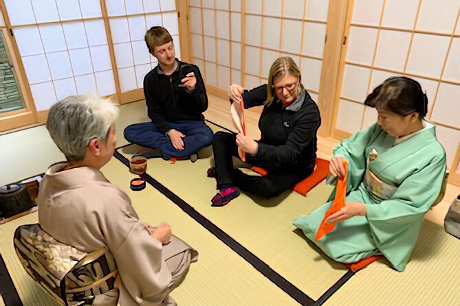 KYOTO Private Tea Ceremony With Rolled Sushi Near by Daitokuji - Rolled Sushi Delights