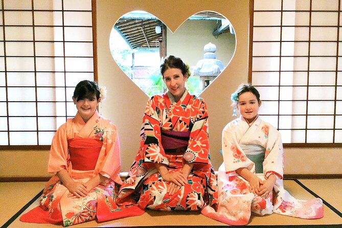 Kimono Rental in Kyoto - Accessibility and Group Size Limit