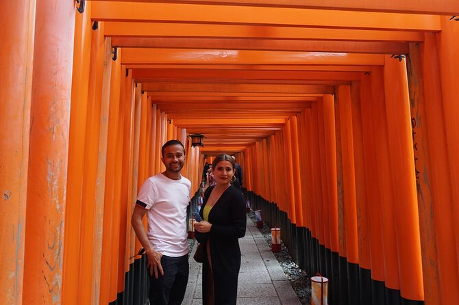 Gion and Fushimi Inari Shrine Kyoto Highlights With Government-Licensed Guide - Traveler Photos