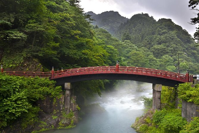 From Tokyo: Nikko Toshogu Shrine, Kegon Waterfall and Lake Chuzenji - Just The Basics