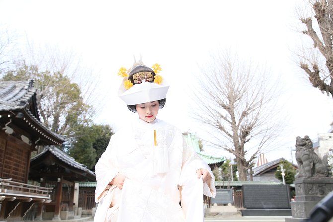 Kimono Wedding Photo Shot in Shrine Ceremony and Garden - Garden Photo Shoot Locations