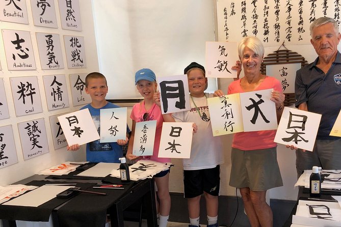 Lets Experience Calligraphy in YANAKA, Taito-Ku, TOKYO !! - Closing Remarks and Souvenir Options