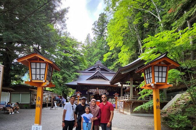 1 Day Private Tour of Hakone With English Driver - Meeting Point Information