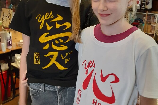 Handwriting Kanji With Ink on T-Shirt Private Art Class in Tokyo - Meeting and Pickup Information