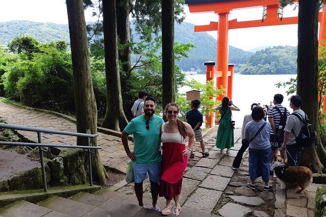 Hakone Gotemba Full Day Tour From Tokyo With Guide and Vehicle - Vehicle Specifications