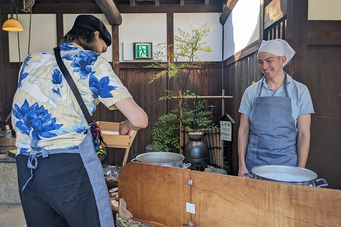 Buckwheat Noodles Cooking at Old Folk House in Izumisano, Osaka - Just The Basics