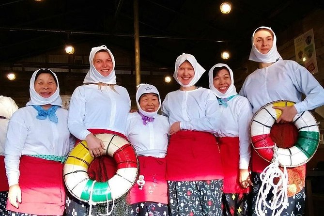 Interacting With Real Ama Divers in a Traditional Ama Hut (Ama Hut Hachiman) - Tips for Interacting With Ama Divers