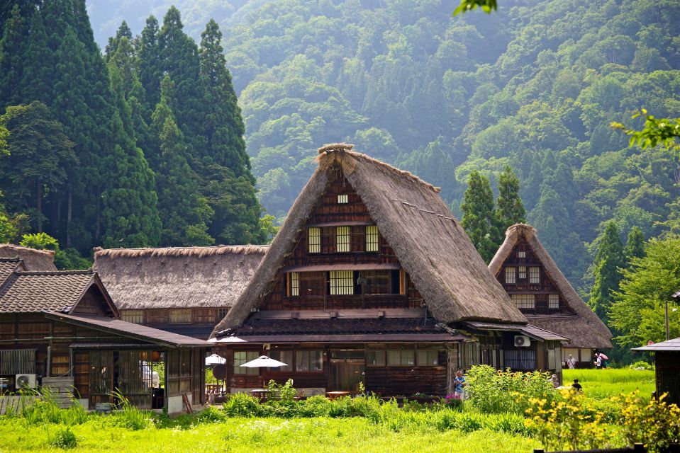 Shirakawa-go, Gokayama & Takayama Private Tour From Kanazawa - Just The Basics