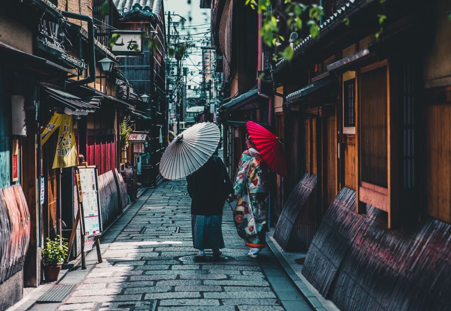 Kyoto: Personalized Guided Private Tour - Language Options for Guides
