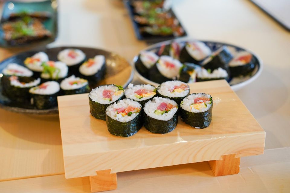 Tokyo: Sushi Cooking Class With Sake Tasting - Logistics Information