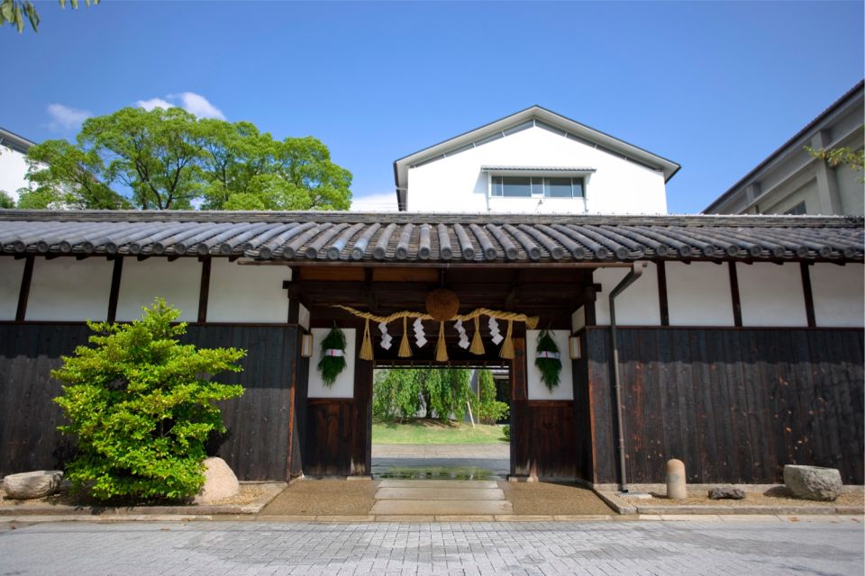 Kobe: Nada Sake Brewery District Private Walking Tour - Just The Basics