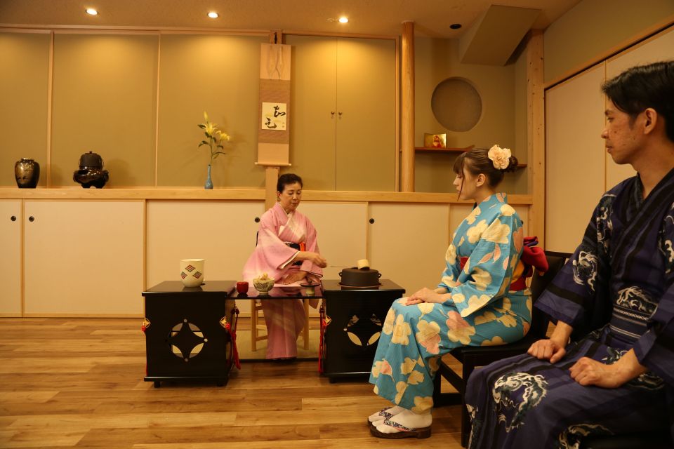 Tokyo: Practicing Zen With a Japanese Tea Ceremony - Just The Basics