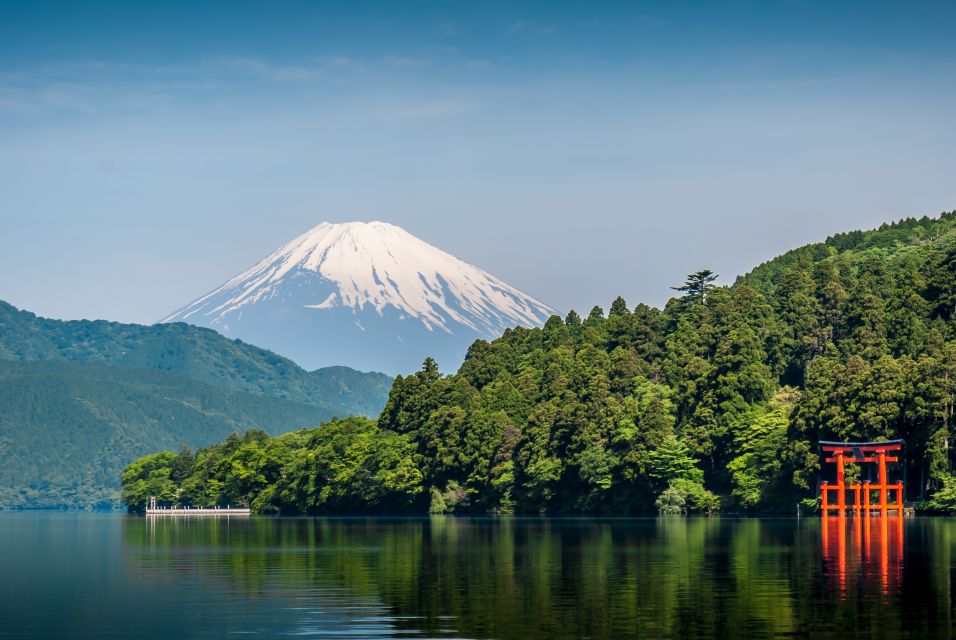 From Tokyo: Private Day Trip to Hakone With Lake Ashi Cruise - Just The Basics