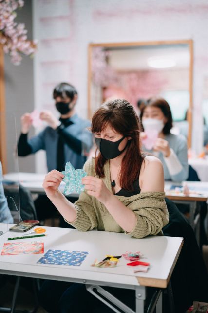 Tokyo: Origami Workshop With a Local Including One Drink - Booking Information