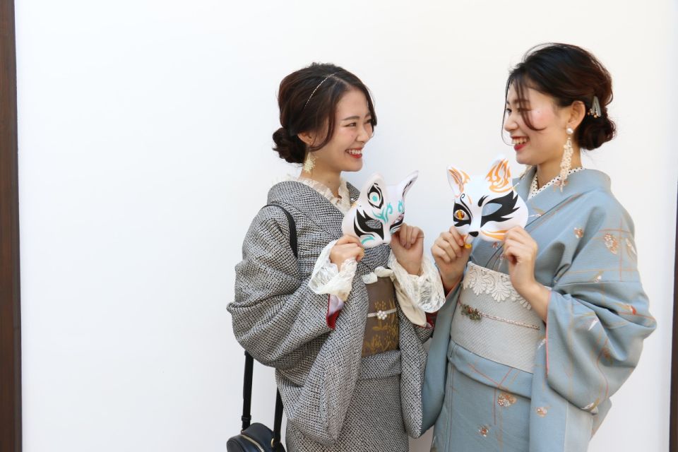 Osaka: Traditional Kimono Rental Experience at WARGO - Customer Reviews and Directions