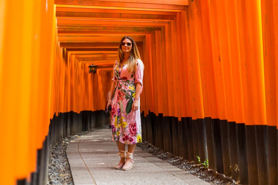 Kyoto: Fushimi Inari Shrine Private Photoshoot - Experience Highlights