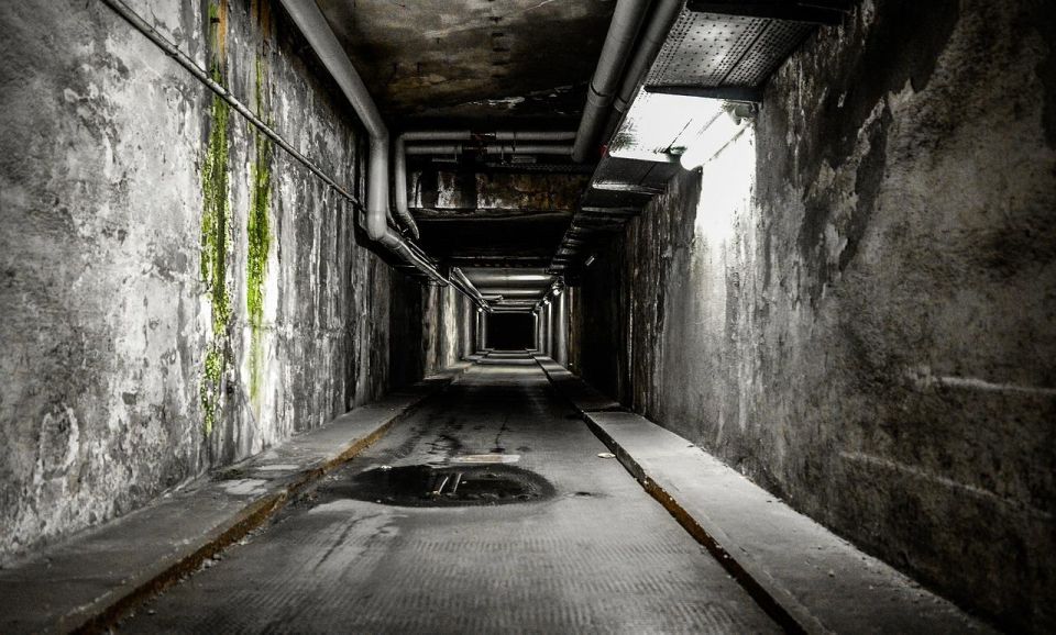 Spectral Drive: Tokyo's Haunted Secrets - Eerie Folklore Unveiled