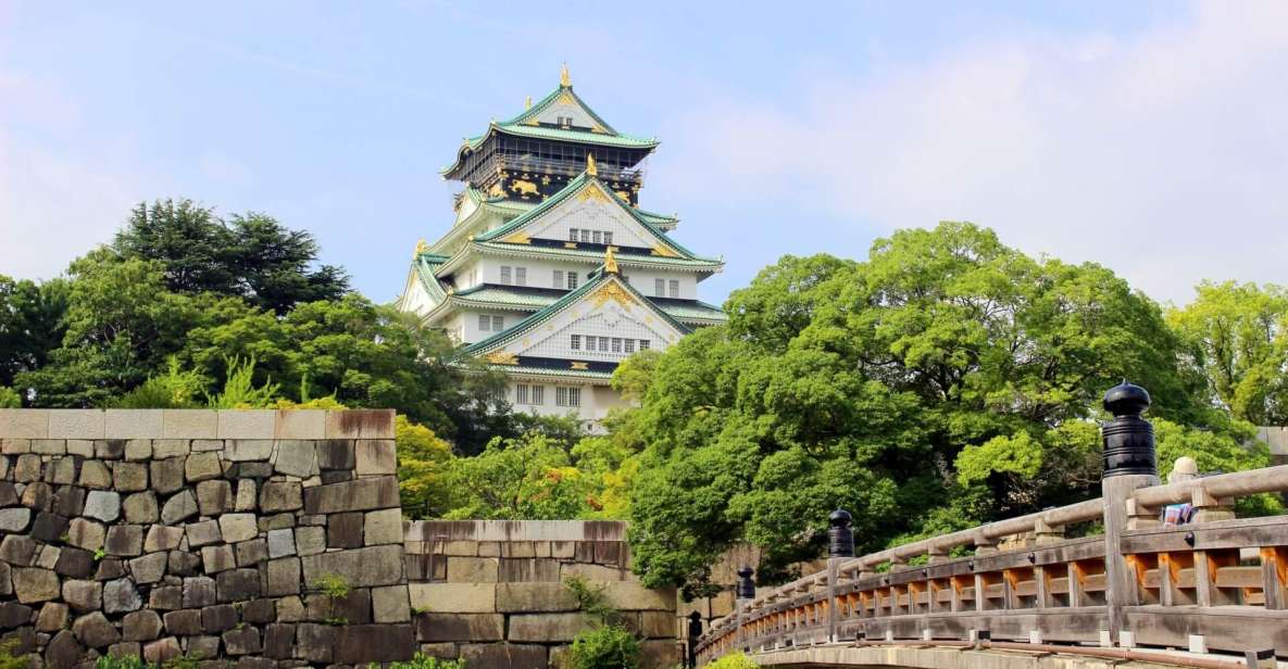 1-Day Walking Tour in Osaka：Castle, Temples and Ukiyoe - Just The Basics