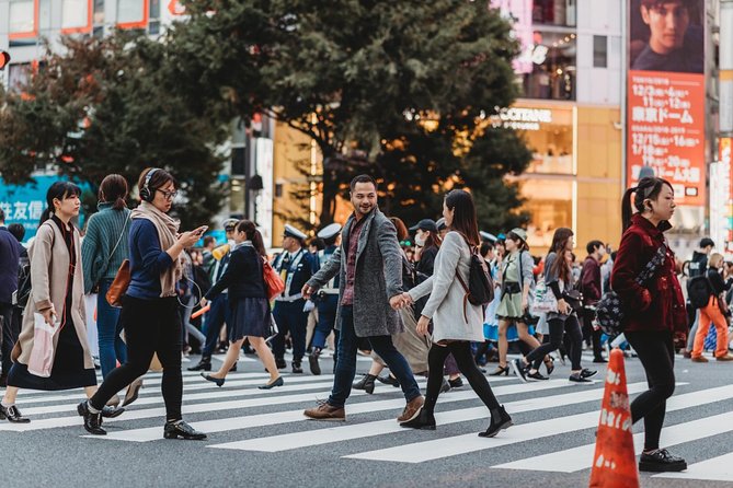 Personal Travel and Vacation Photographer Tour in Tokyo - Logistics and Meeting Point