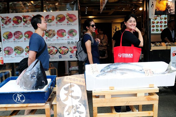 Tokyo: Discover Tsukiji Fish Market With Samples - Local Guide Assistance