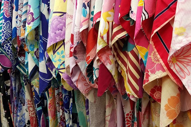 Kimono Rental : JPY 3800 - Pricing Information