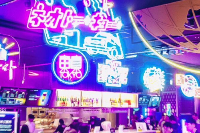 Private Guided Bar Hopping With Food and Drink Tour in Shinjuku - Meeting Details