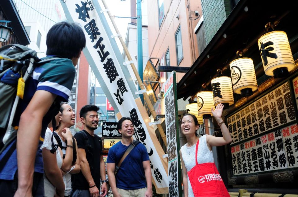 Tokyo: Shinjuku Drinks and Neon Nightlife Tour - Inclusions