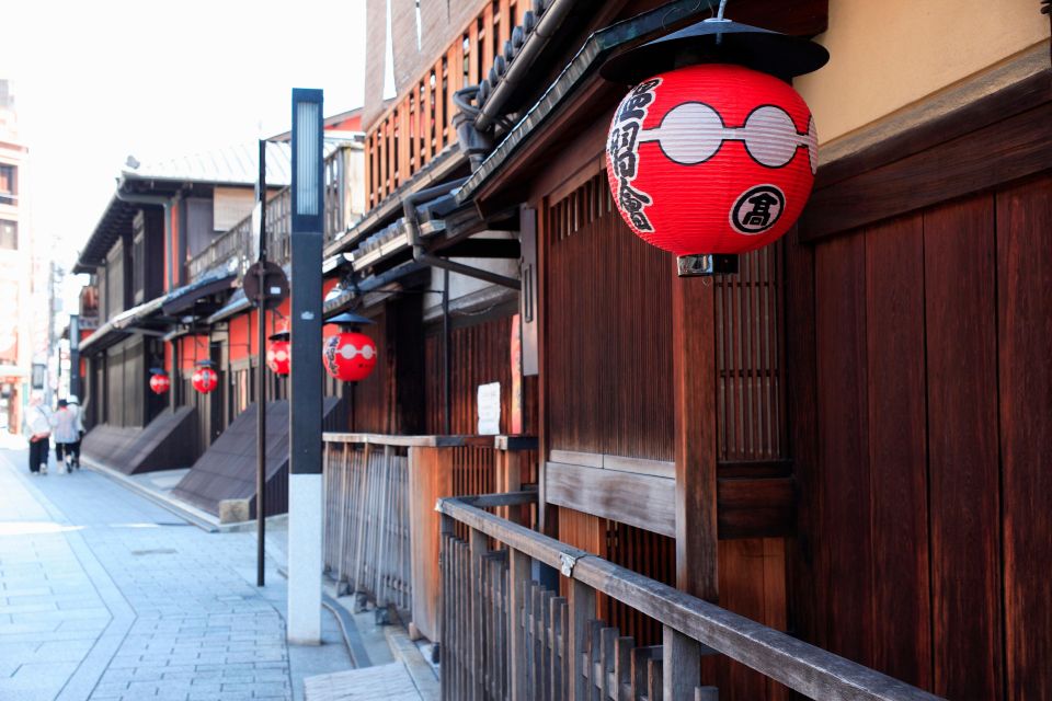 Kiyomizu Temple and Backstreet of Gion Half Day Private Tour - Just The Basics