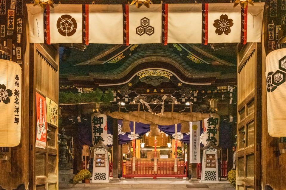 Hakata Temple and Shrine Tour With Food Stall Experience - Temple and Shrine Visits