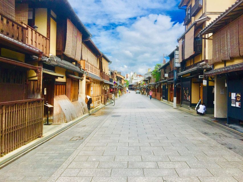 Kyoto: Private Guided Tour - Just The Basics