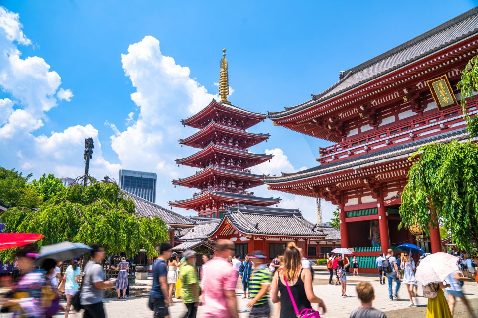 Tokyo: Asakusa Historical Highlights Guided Walking Tour - Tour Experience