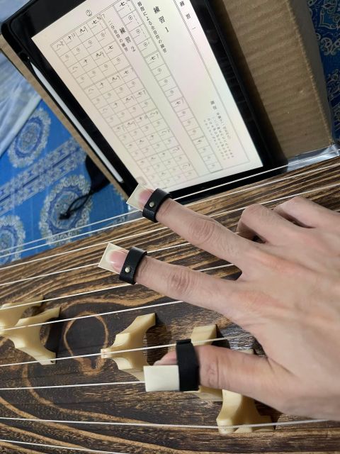 Experiential Lesson of the Japanese Instrument Koto - Just The Basics