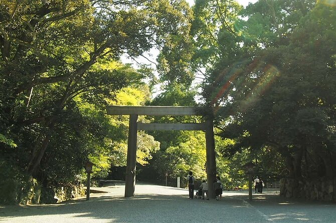 Full-Day Small-Group Tour in Ise Jingu - Reviews and Rating Breakdown