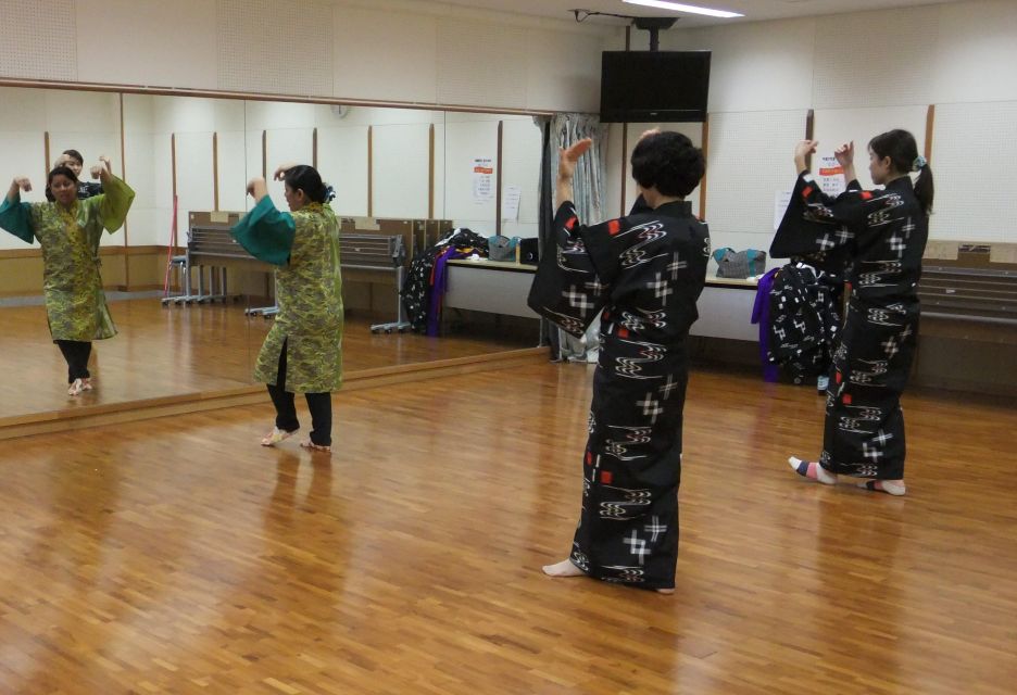 Okinawa: Explore Tradition With Ryukyu Dance Workshop! - Participant Details