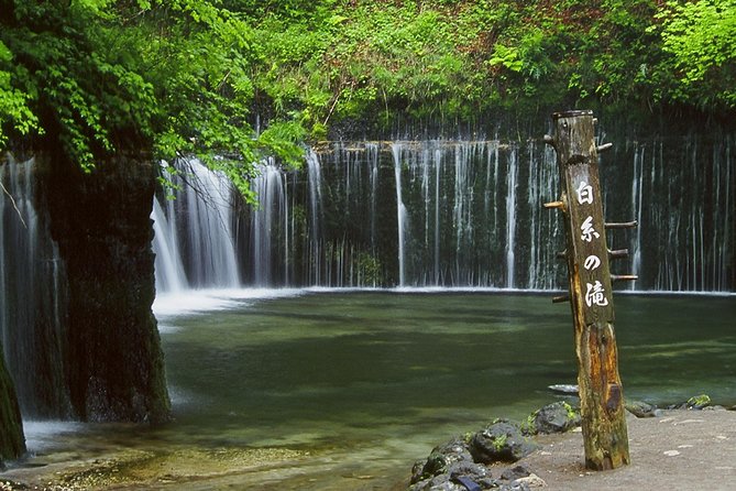 Relax and Refresh in Karuizawa Forest! Shinanoji Down Trekking Around Two People - Just The Basics