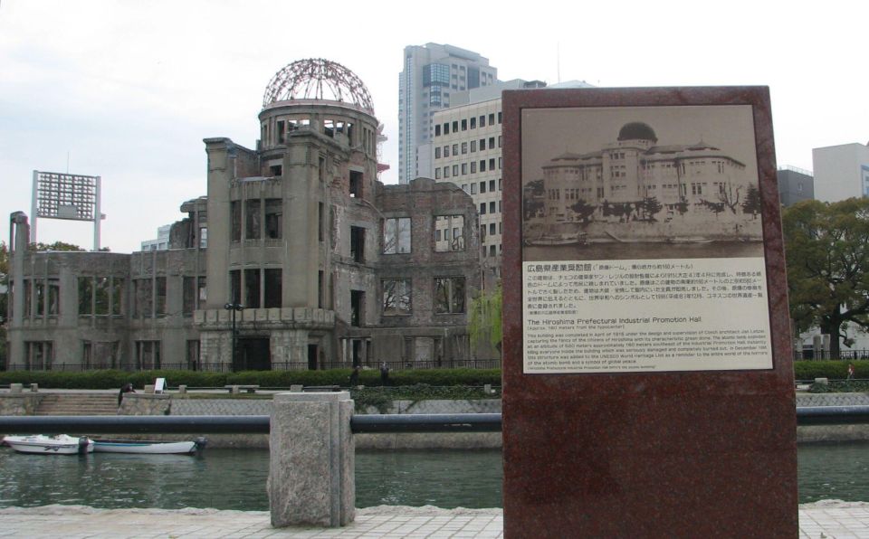 Hiroshima: Audio Guide to Hiroshima Peace Memorial Park - Usage Instructions and Tips