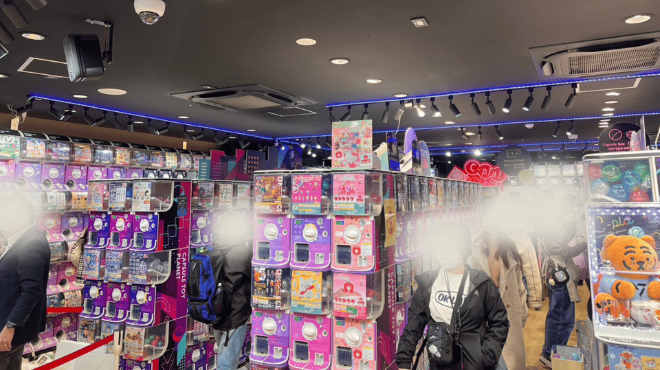 Tokyo Shibuya Anime Manga Gacha Gacha Pop Culture Experience - Experience Description