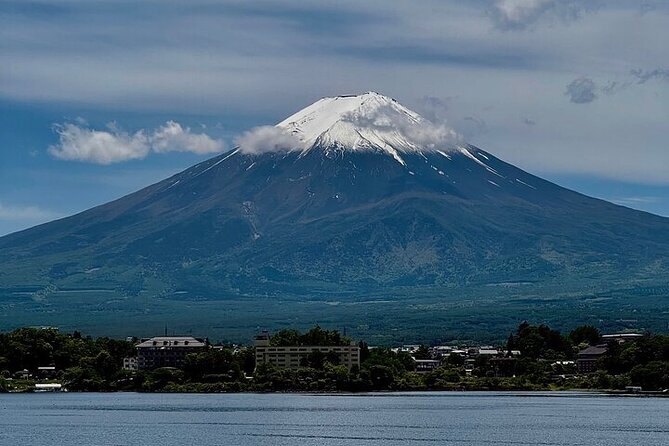 Mount Fuji Private Day Tour With English Speaking Driver - Traveler Experiences and Testimonials