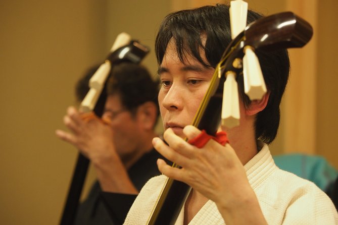 Japanese Traditional Music Show Created by Shamisen - Shamisen Performance Techniques