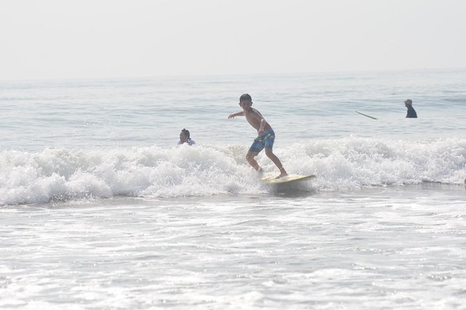 Miyazaki Surf Lesson - Gear Options and Meeting Point